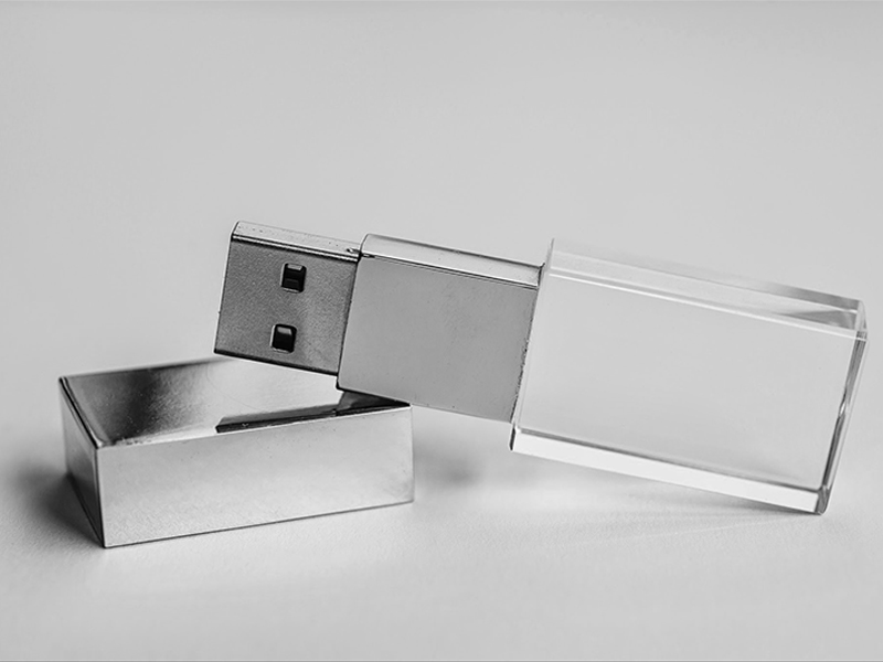 Crystal USB 2.0